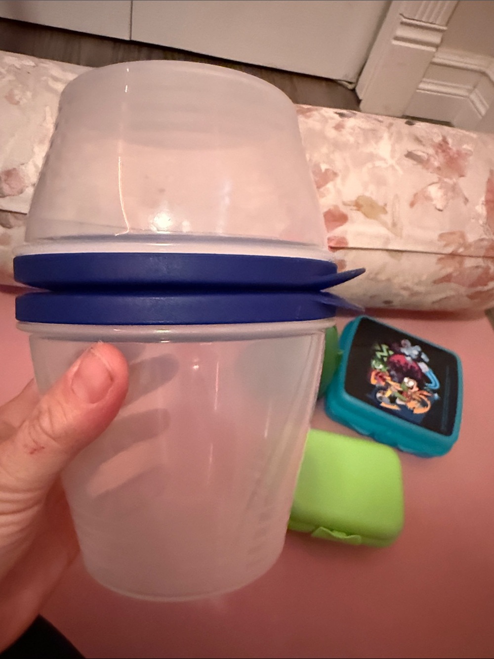 Tupperware Lot - Picture 3 of 16